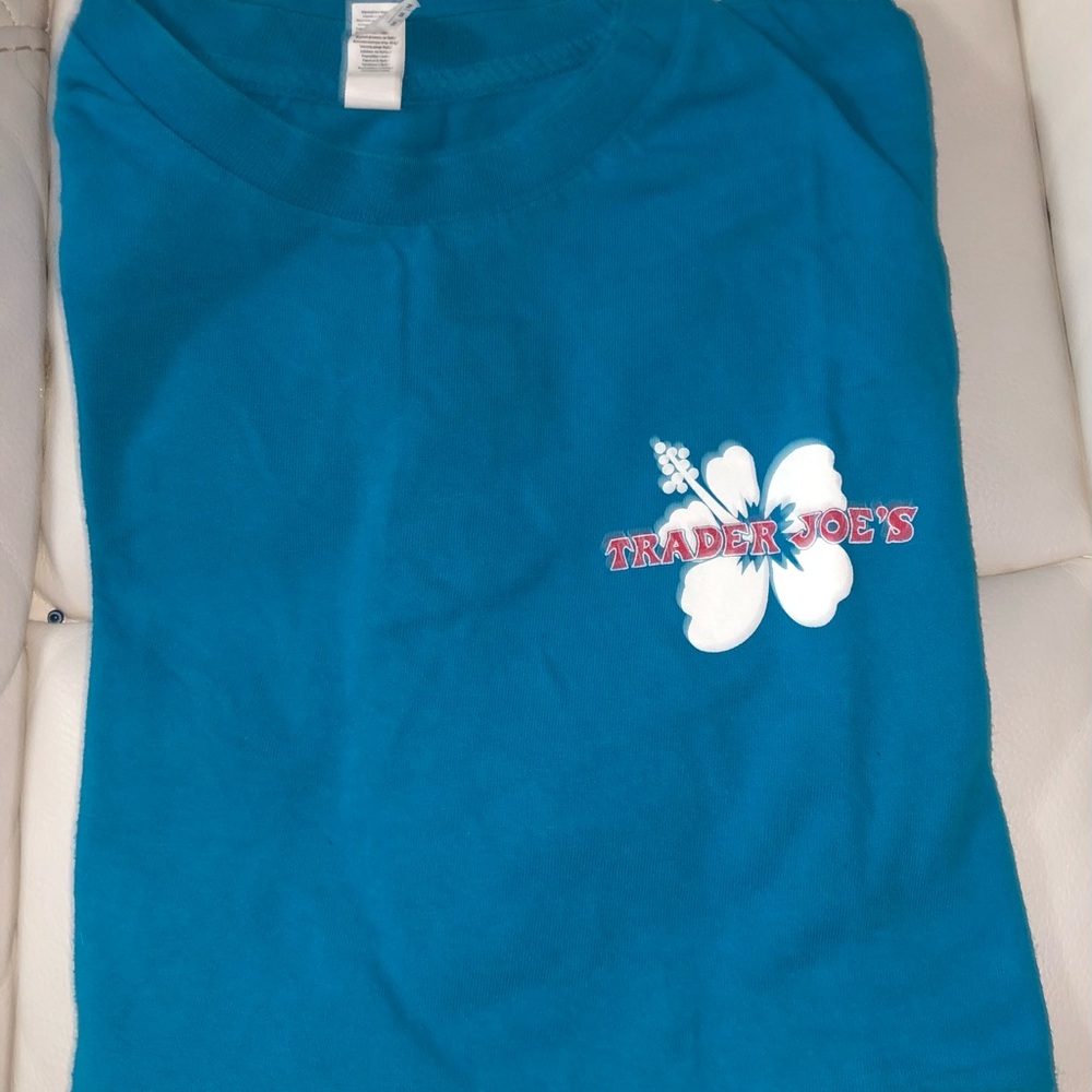 Trader Joe's T-Shirt - Picture 6 of 6